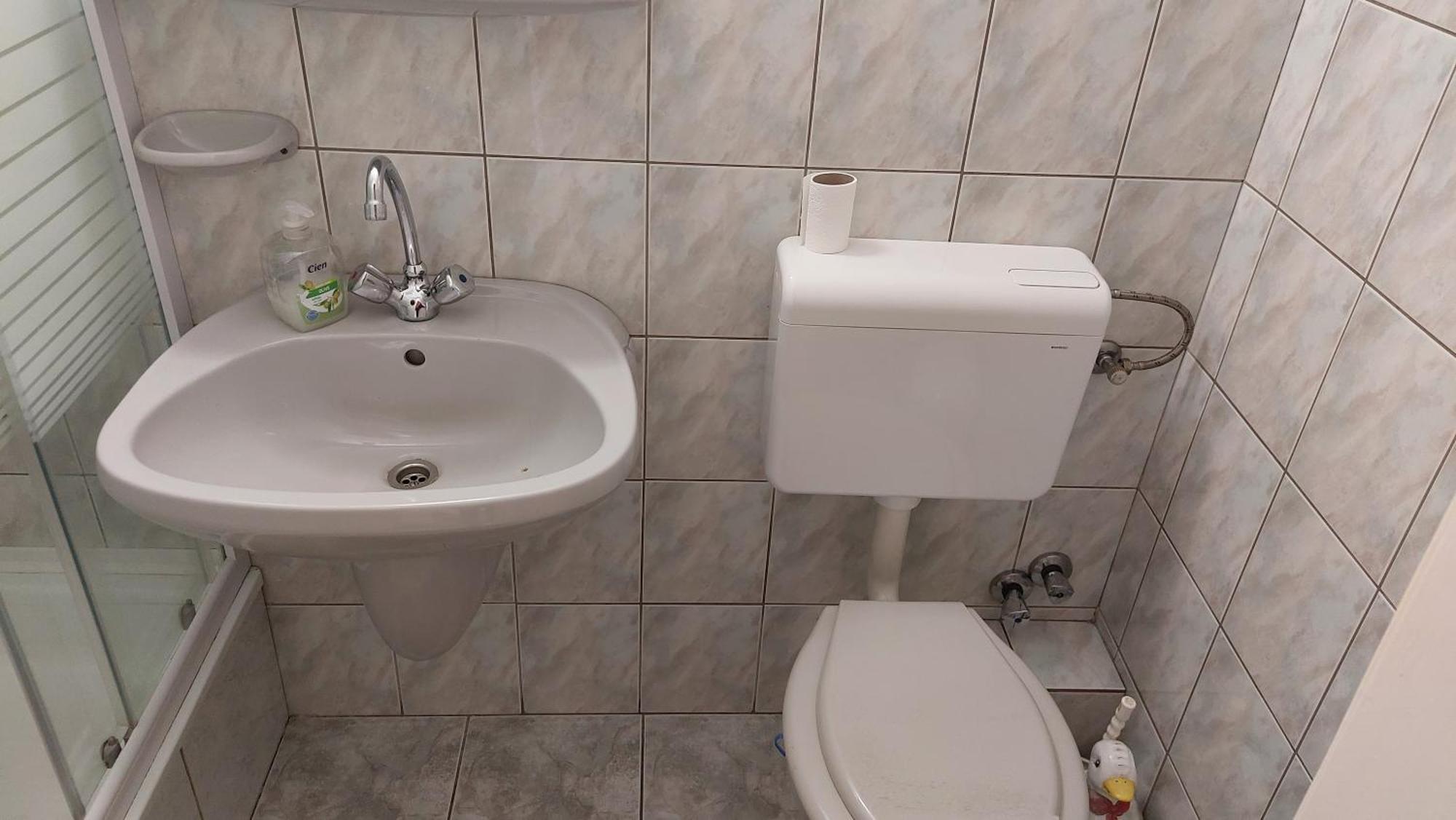 Napsugar Panzio Hotell Vác Eksteriør bilde